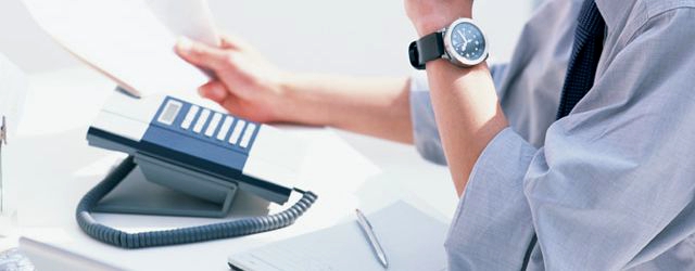 メール配信はシステムを利用